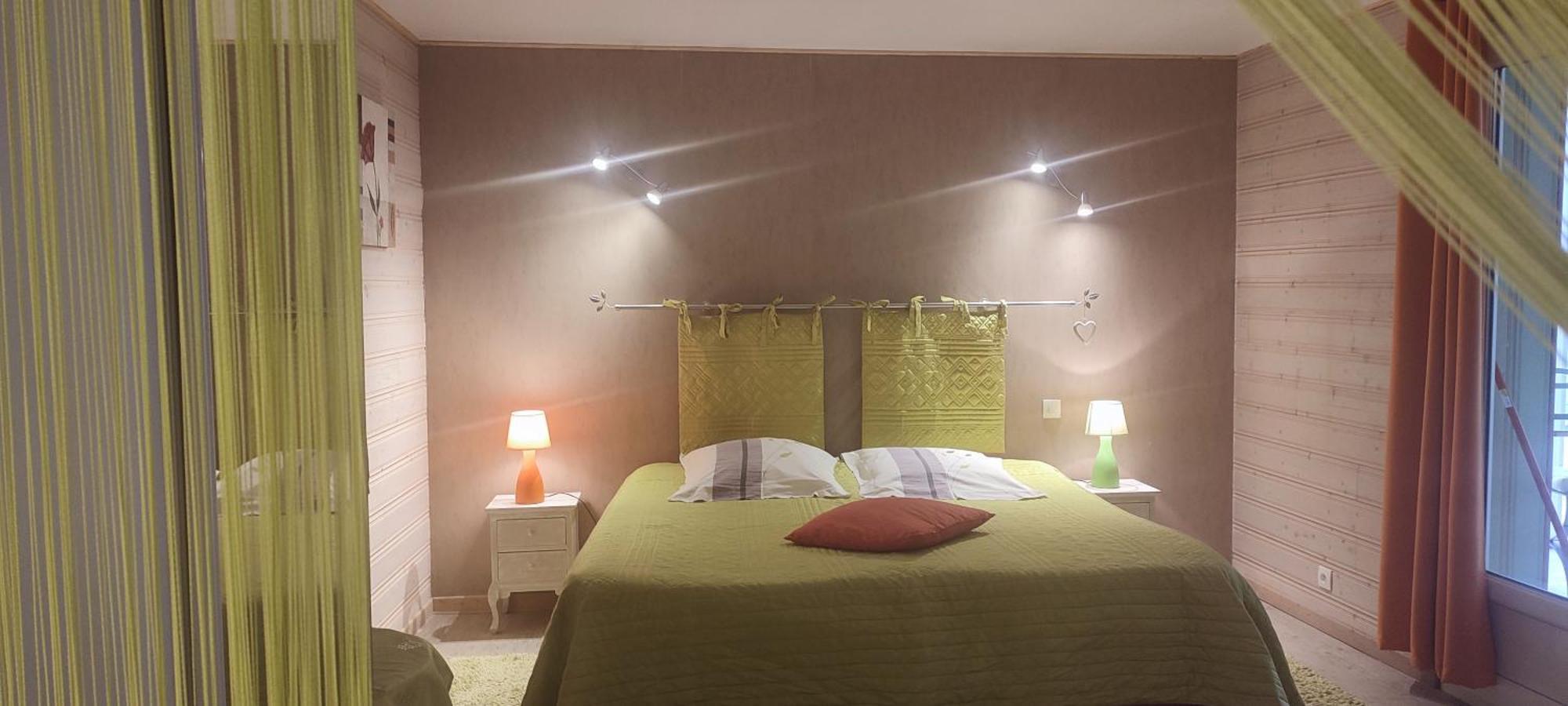 Gite Cosy, Sur Jardin, Terrasse Privee, Parking Au Calme En Rdc Gemozac Exterior photo